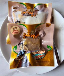 Ambrosia_နတ်သုဒ္ဓါ ဆနွင်းမကင်း 