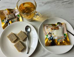 Ambrosia_နတ်သုဒ္ဓါ ဆနွင်းမကင်း 