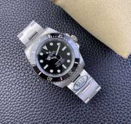 Super Clone Submariner 114060 No-Date Black Ceramic 
