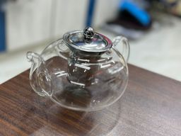 Borosilicate glass tea pot with infuser