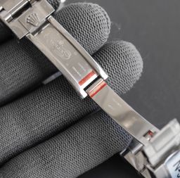 Super Clone Explorer II Limited Edition /35 Black Venom Custom