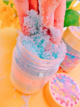 V Love_Snail Sugar Scrub