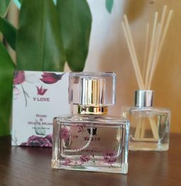 V Love_Luxury Perfume