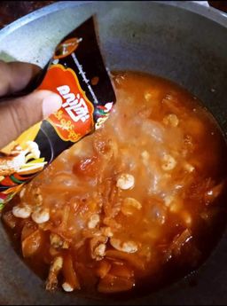 ဇလုံကြီး_ငါးရွှေငရုတ်သီးရခိုင်ချက် 