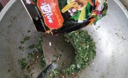 ဇလုံကြီး_ငါးရွှေငရုတ်သီးရခိုင်ချက် 