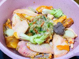 ဇလုံကြီး_ငါးရွှေငရုတ်သီးရခိုင်ချက် 