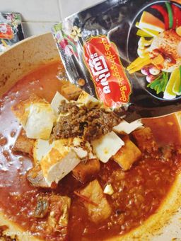 ဇလုံကြီး_ငါးရွှေငရုတ်သီးရခိုင်ချက် 