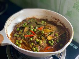 ဇလုံကြီး_ငါးရွှေငရုတ်သီးရခိုင်ချက် 