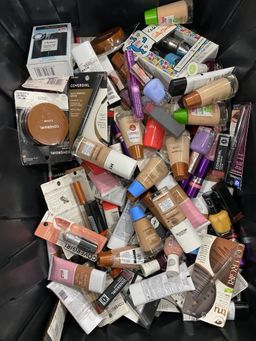 Covergirl Shelf Pulls Unmanifested Case Packs