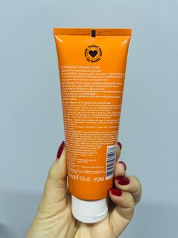 Boots Brightening Whip Foam