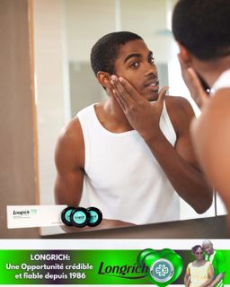 Savon noir au bambou naturel (Contre boutons, acnés, vergetures, phares,…100g×3)