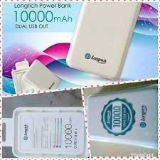 Longrich Power Bank est un produit et une marque de confiance sur le marché nigérian actuellement ! Avec une capacité de stockage d'énergie réelle de 10 000 mAh entièrement chargée, vous pouvez vous rassurer et être sûr que vos appareils mobiles seront chargés jusqu'à un maximum de 100 %. Gardez votre entreprise en activité avec Longrich Power Bank. Ne soyez jamais déçu ou ne risquez pas de couper la communication à cause d'une batterie faible. Avec Longrich Power Bank, vous avez une nouvelle façon de communiquer sans fin en déplacement. Pour profiter de Longrich Power Bank, assurez-vous de charger correctement en utilisant une bonne alimentation électrique, de préférence A/C (courant alternatif) à partir d'une source stable ou d'un onduleur. Une banque d'alimentation de qualité ne se vide pas à temps. Elle est conçue pour durer des années et avec la capacité de stockage réelle, c'est ce que vous offre la banque d'alimentation Longrich. Il est léger et facile à transporter. Powerbank dispose d'un double port de charge pour une utilisation multiple. Cela a la capacité de charger un téléphone jusqu'à 4 fois en fonction de la capacité de la batterie de l'appareil.  Power Bank est livré avec un double port de charge USB. Il charge parfaitement tous les différents types d'appareils mobiles ; téléphones, tablettes, MP3, MP4 Stockage haute capacité jusqu'à 10000 mAh Charge votre appareil jusqu'à 6 fois Manuel d'informations sur le produit disponible. Livré avec un câble USB pour téléphones. Adaptateur USB pour iPhones