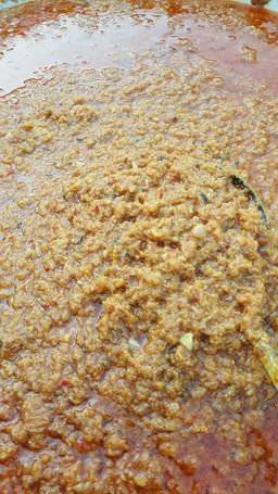 ဒေါ်ဒေါ်အိလက်ရာ_ငါးခူမုန့်ဟင်းခါးအနှစ်အစိုဗူး 