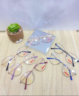 MONTURA VINTAGE NEW LOOK DAMA