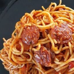 Spaghetti Saucisse