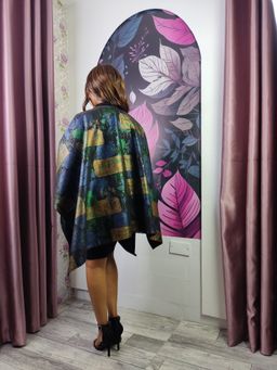 Jungle×Wild Suede Shawl