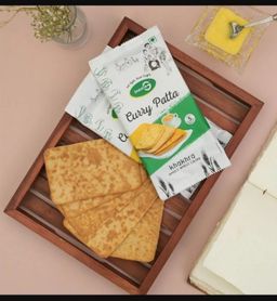 Shanta G Wheat Crisps Curry Patta Khakhra 35gm Pouch