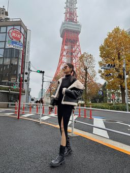 TURTLE NECK KNIT DRESS (Black)