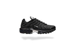 NIKE AIR MAX PLUS TN BLACK SUEDE SILVER 