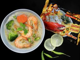 Shin Shin_Instant Rice Vermicelli (Sea Food Flavor)