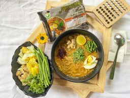 Cho`s Kitchen_Instant Rice Vermicelli (Mong Hin Gar Flavor)