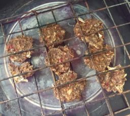 ကလေးသူပုန်းရည်ကြီး_ပဲပုတ်ခြောက်