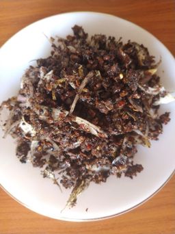 ကလေးသူပုန်းရည်ကြီး_ပဲပုတ်ခြောက်