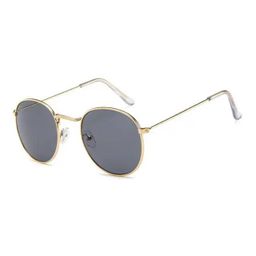 Color Minted Sun Glasses