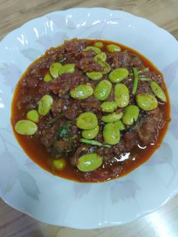 ကလေးသူပုန်းရည်ကြီး_မျောက်ငိုသီး 