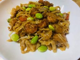 ကလေးသူပုန်းရည်ကြီး_မျောက်ငိုသီး 