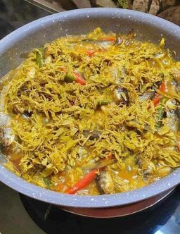 ကလေးသူပုန်းရည်ကြီး_မန်ကျည်းရွက်နုချဥ်