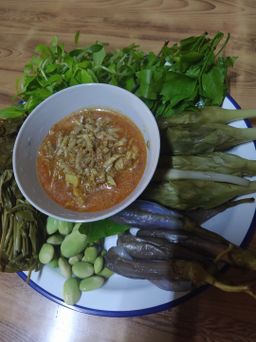 ကလေးသူပုန်းရည်ကြီး_မျောက်ငိုသီး 