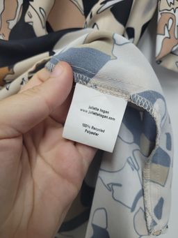 Juliette Hogan size 6