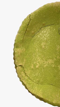 TARTA FUDGE MATCHA Z BIAŁĄ CZEKOLADĄ 28cm (12 Porcji)