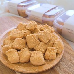 Powered Soybean Injeolmi