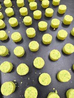 Green pea cookies
