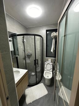 2 Bedroom AirBnB in Himalaya Heights, Kilimani Kindaruma Road