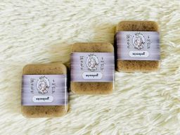 မြကြည်သာ_မေ့ကရမက်ဆပ်ပြာ