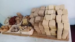 မြကြည်သာ_သနပ်ခါး လက်သွေးခဲ Collection