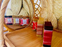 မြကြည်သာ_Sandalwood မျက်နှာသစ်ဆပ်ပြာ Collection 