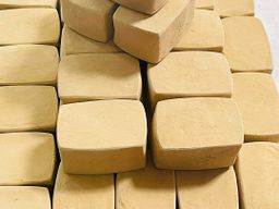 မြကြည်သာ_ဝါရွှေတောင်နံ Series