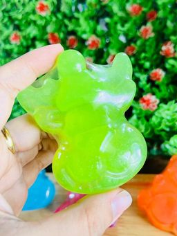 မြကြည်သာ_Baby Thit Thit Natural Handmade Soap