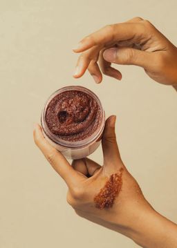 မြကြည်သာ_Sandalwood Scrub Collection#