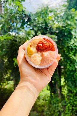 မြကြည်သာ_Sandalwood Scrub Collection#