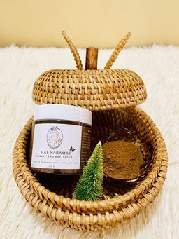 မြကြည်သာ_မေ့ကရမက် Scrub