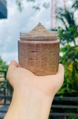 မြကြည်သာ_မေ့ကရမက် Scrub