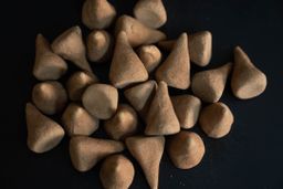 မြကြည်သာ_နံ့သာစေတီခဲ Collection 