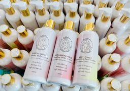 မြကြည်သာ_Sandalwood Body Lotion Collection 