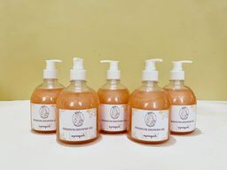 မြကြည်သာ_Sandalwood Shower Gel Collection 