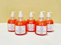 မြကြည်သာ_Sandalwood Shower Gel Collection 